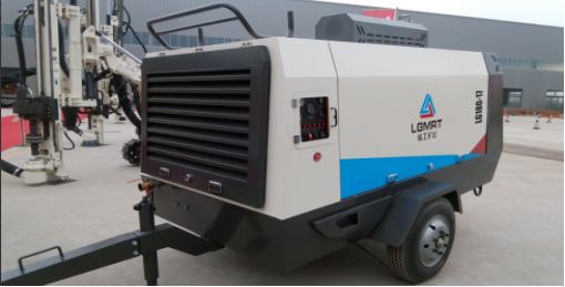 济南临工矿山2018业务运营与发展座谈会暨矿岩设备新品发布会圆满举行